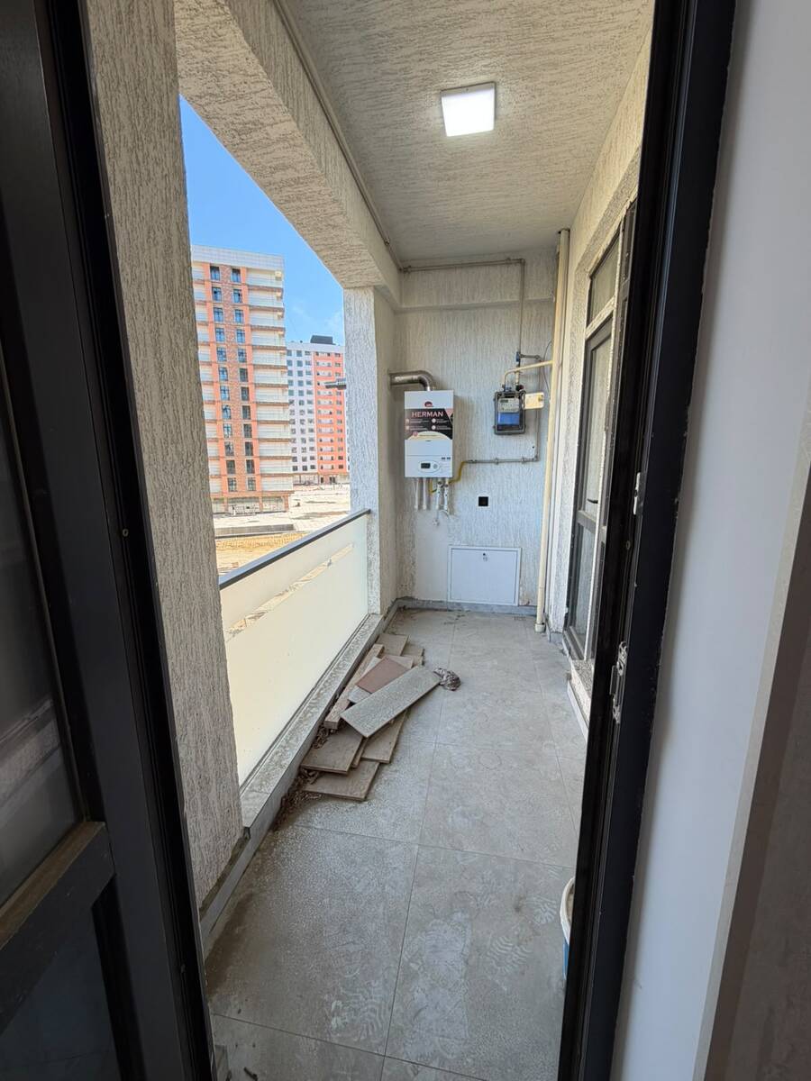 Satılır 2 otaqlı yeni tikili 100 m² — Mənzil, Bakı (9)