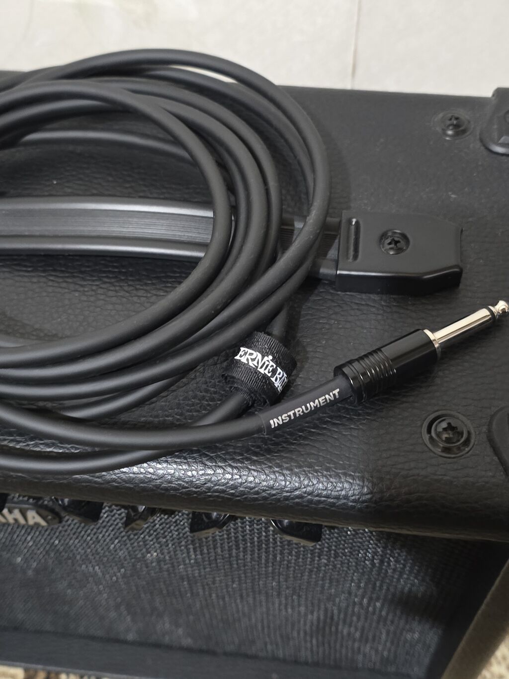 Yamaha elektrik gitara seti Qiymət dəst şəklində gitara, çantası — Musiqiə alətləri, Bakı (5)