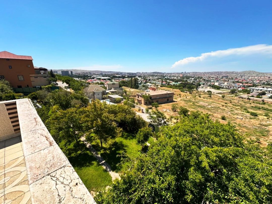 Satılır 5 otaqlı həyət evi/bağ evi 200 m² — Ev, villa, Bakı (9)