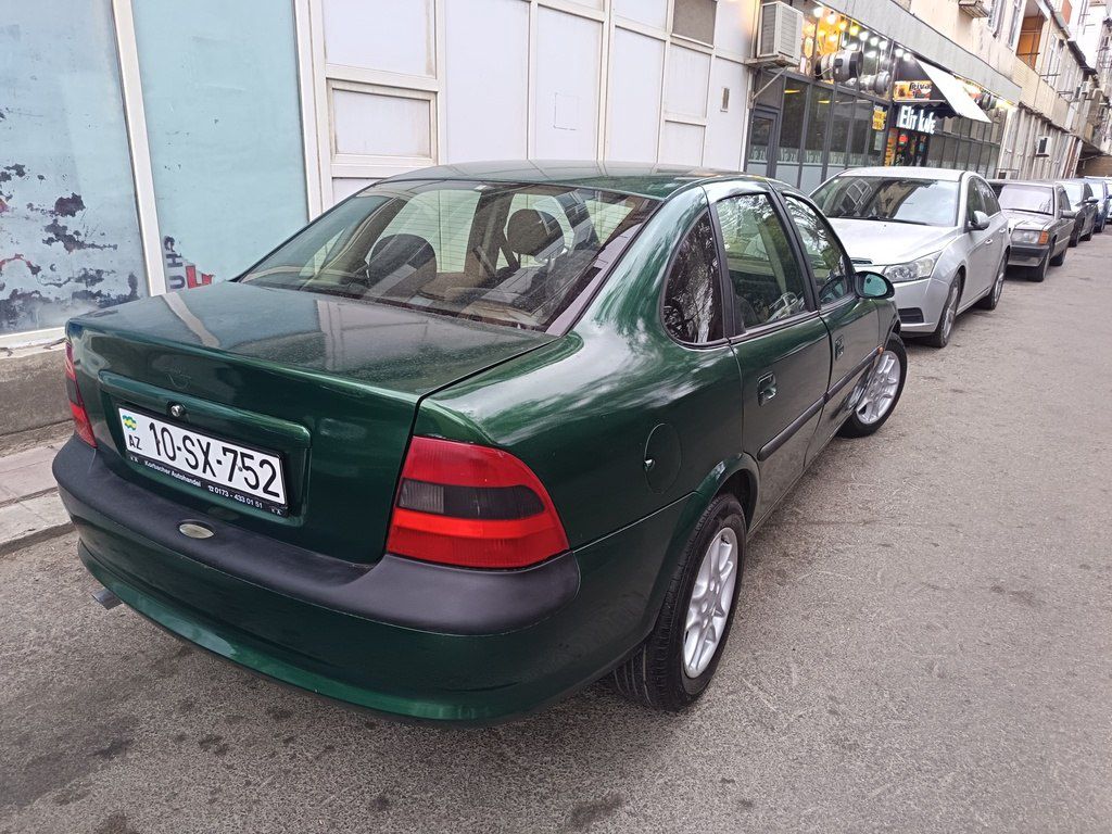 Opel Vectra, 2.0 L, 1997 il, 376 000 km — Avtomobillər, Sumqayıt (7)