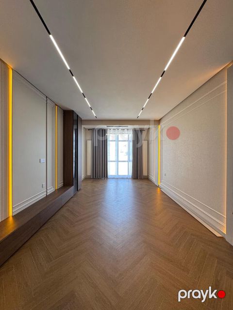 Satılır 3 otaqlı yeni tikili 121 m²