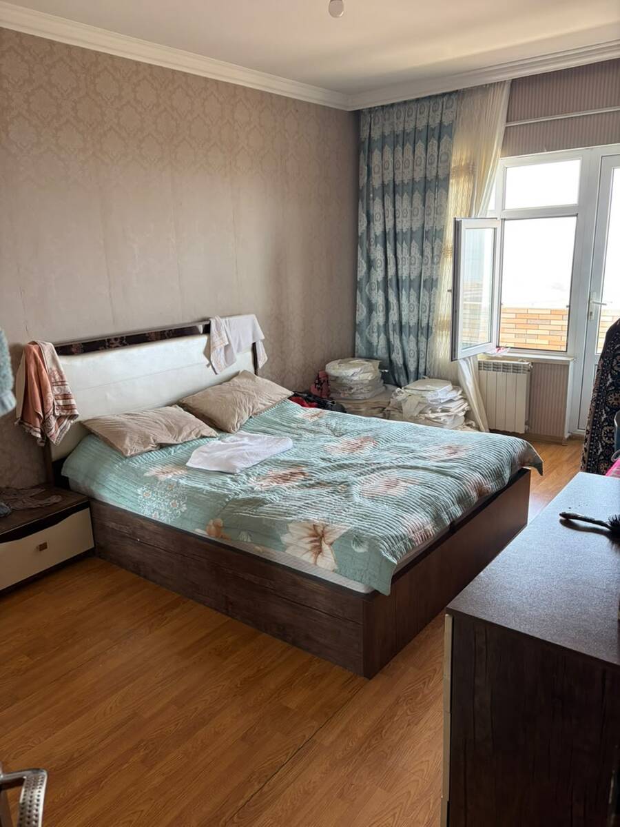 Satılır 4 otaqlı köhnə tikili 100 m² — Mənzil, Bakı (7)