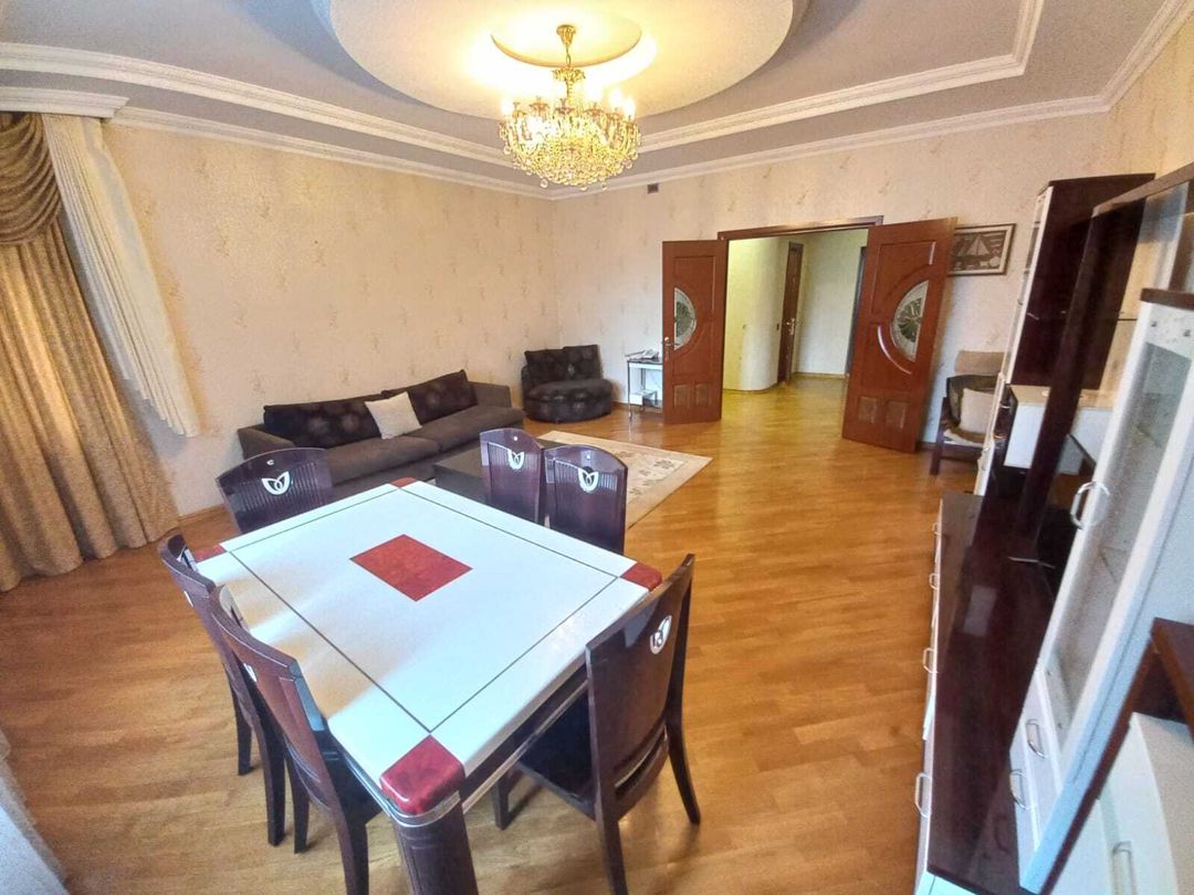 İcarəyə verilir 3 otaqlı yeni tikili 130 m² — Mənzil, Bakı (3)