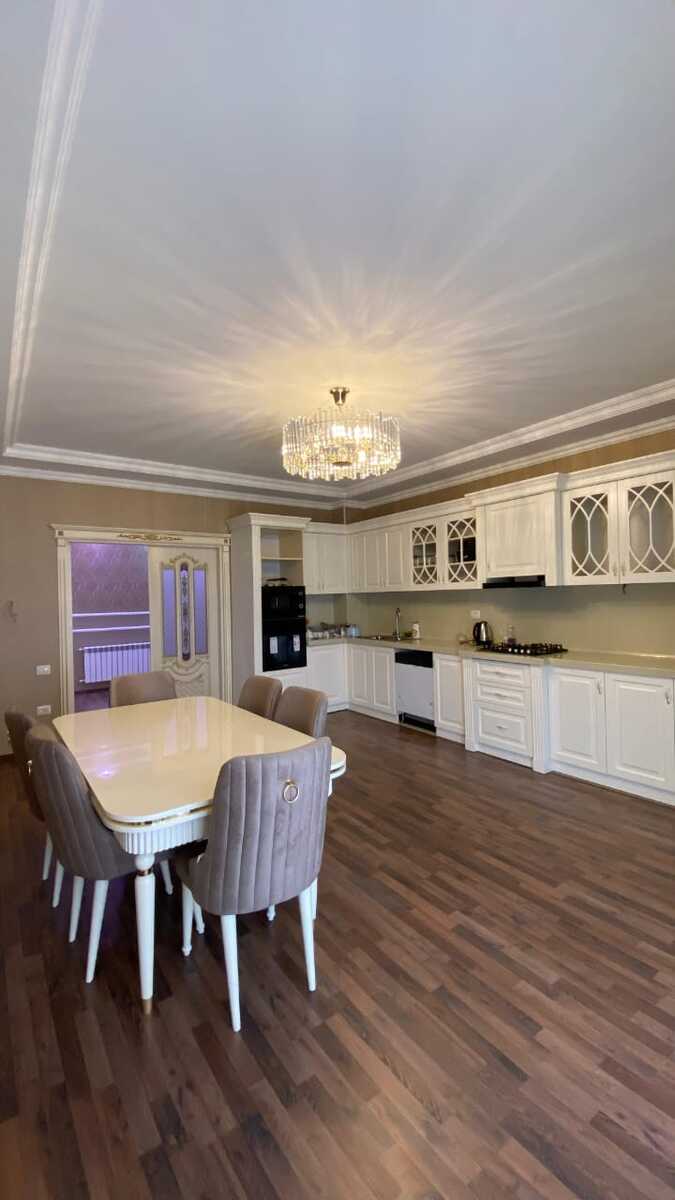 Satılır 5 otaqlı yeni tikili 285 m² — Mənzil, Bakı (7)