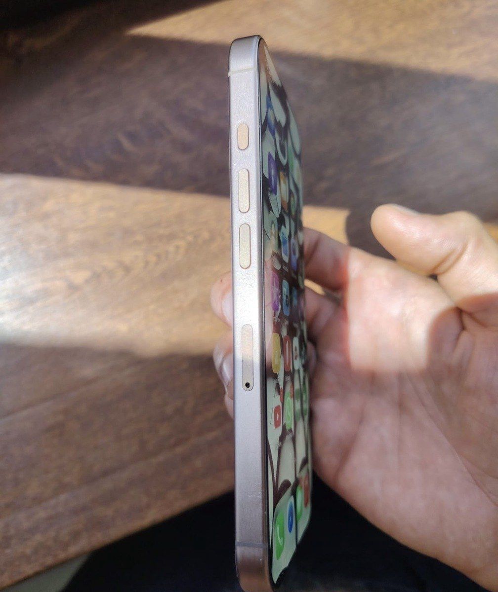 Apple iPhone 16 Pro Desert Titanium 128GB/8GB — Smartfonlar, Bakı (3)
