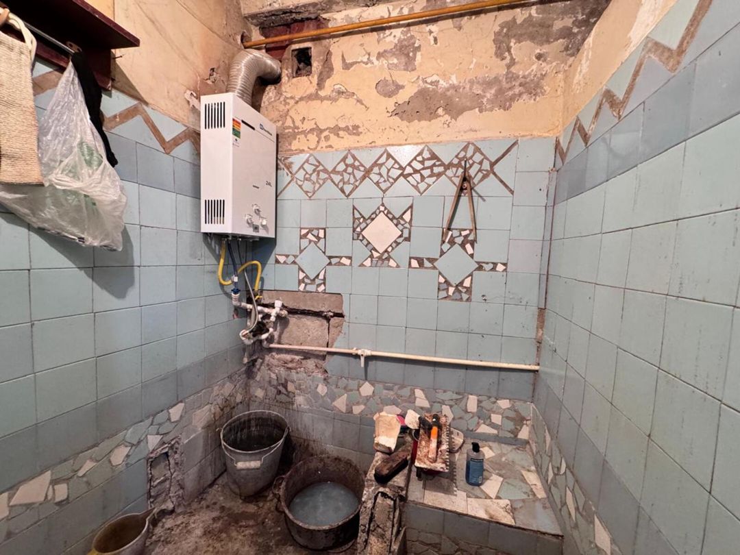 Satılır 4 otaqlı köhnə tikili 85 m² — Mənzil, Bakı (8)