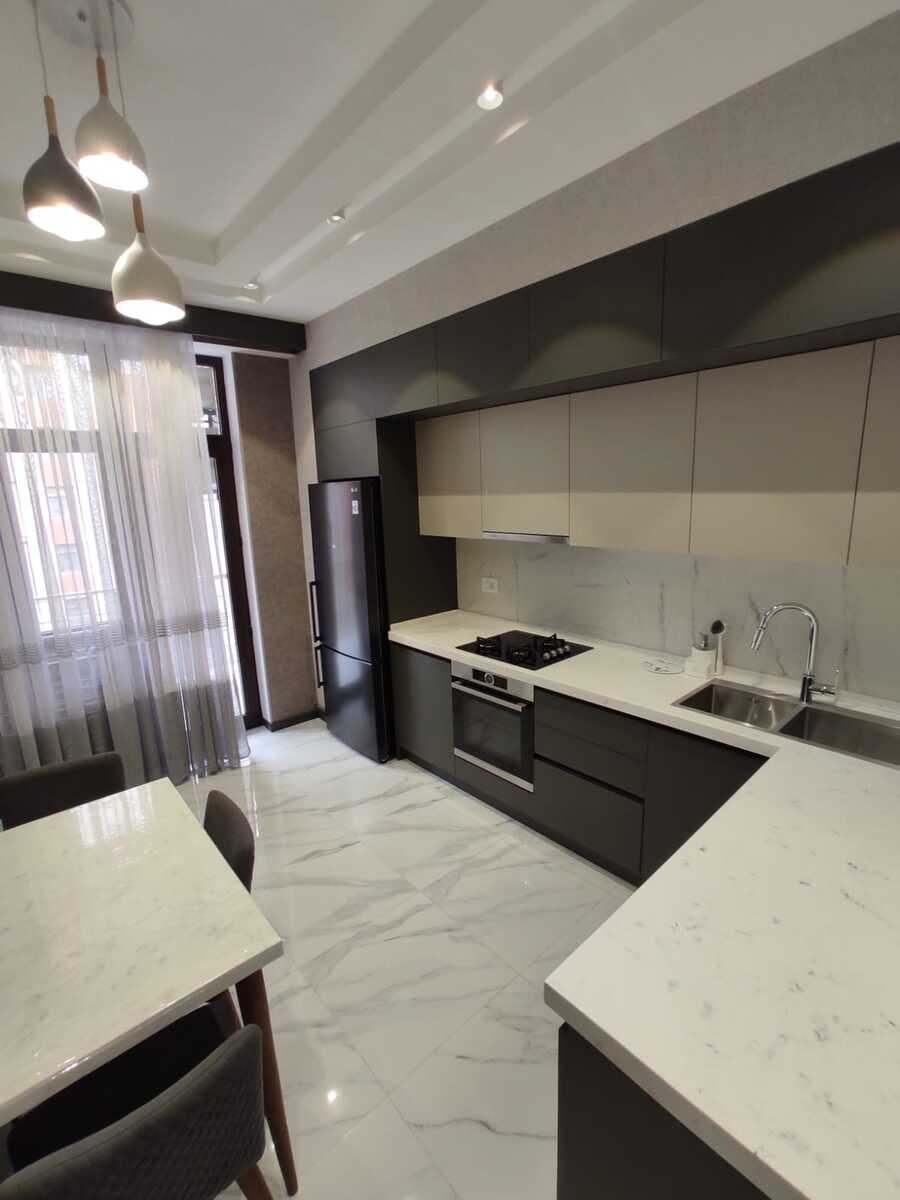 İcarəyə verilir 3 otaqlı yeni tikili 110 m² — Mənzil, Bakı (10)