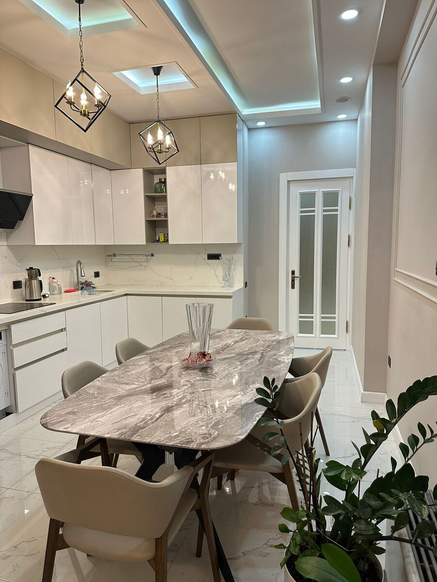 İcarəyə verilir 3 otaqlı yeni tikili 160 m² — Mənzil, Bakı (12)
