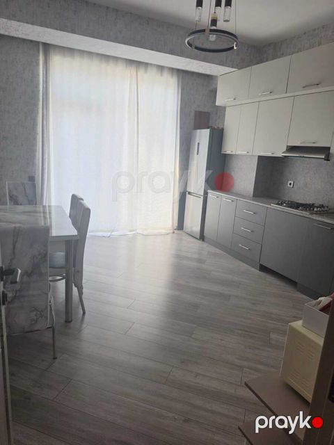 İcarəyə verilir 2 otaqlı yeni tikili 86 m²