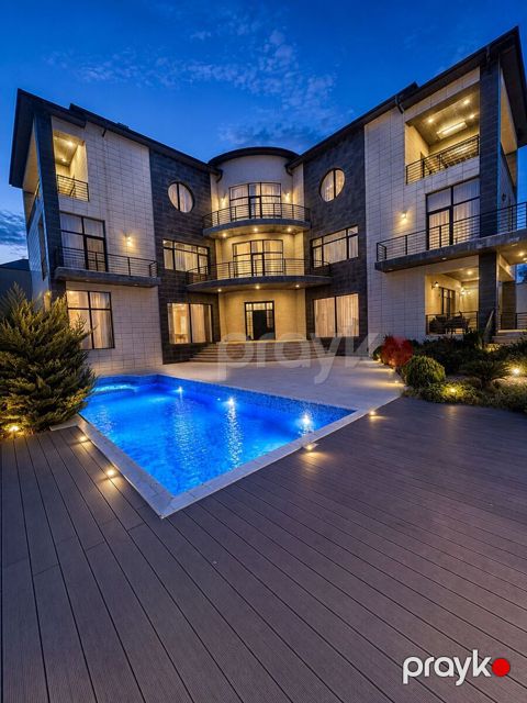 İcarəyə verilir 8 otaqlı həyət evi/bağ evi 600 m²