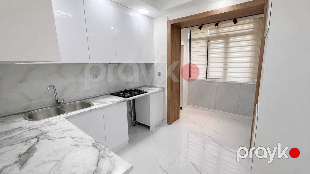 Satılır 3 otaqlı köhnə tikili 75 m² — Mənzil, Bakı (7)