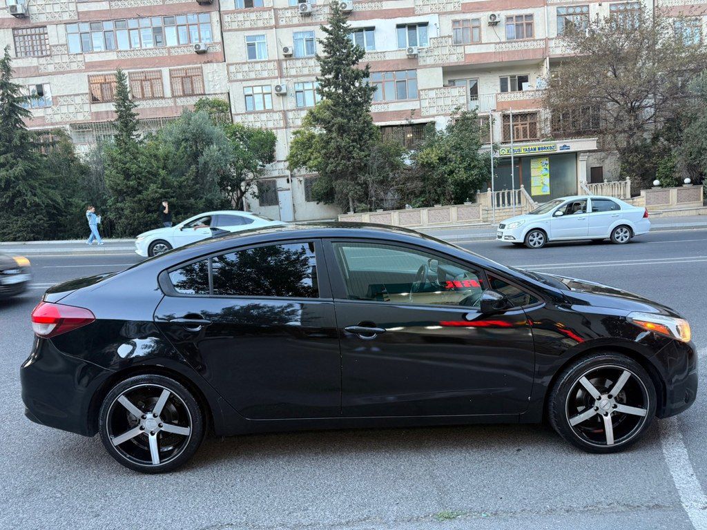 Kia Forte, 2.0 L, 2016 il, 263 932 km — Avtomobillər, Bakı (4)