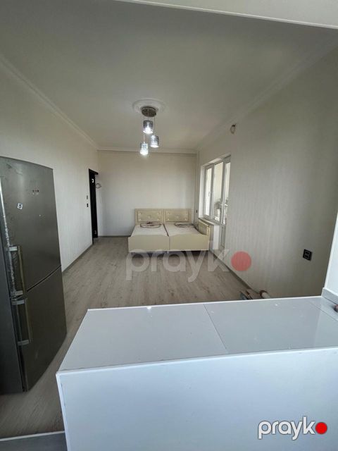 Satılır 2 otaqlı köhnə tikili 42 m²