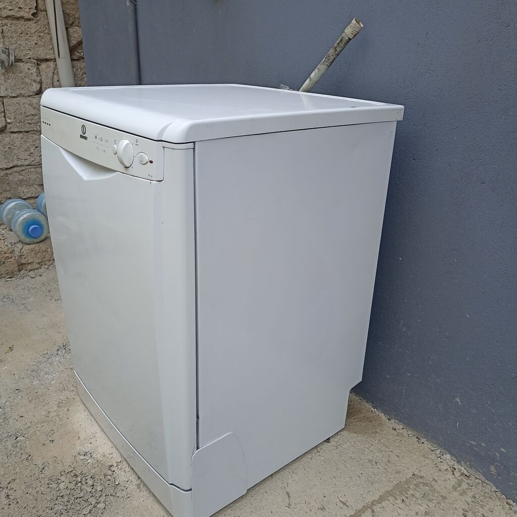 Indesit qabyuyan maşın – sərbəst quraşdırılan model - Ön panel — Mətbəx texnikası, Bakı (4)