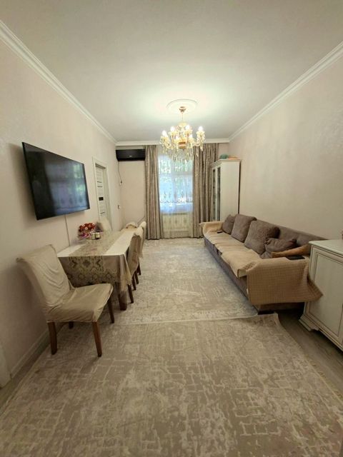 Satılır 2 otaqlı köhnə tikili 50 m² — Bakı