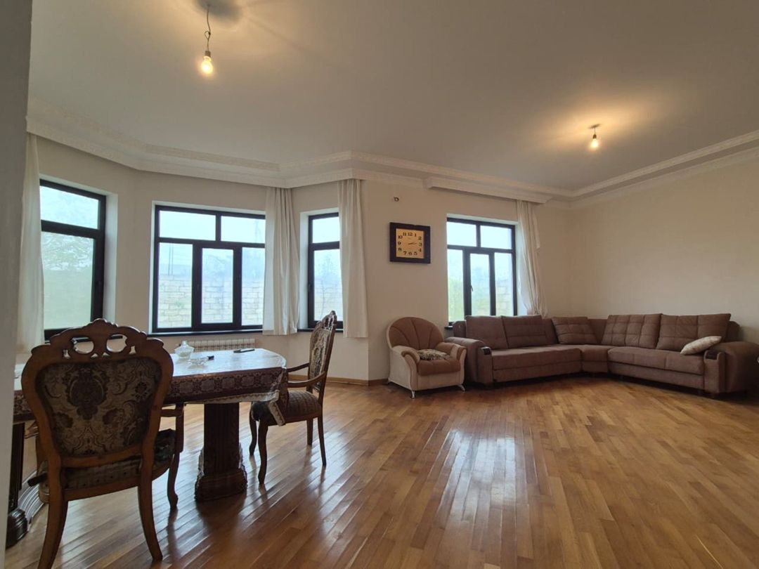 Satılır 4 otaqlı həyət evi/bağ evi 200 m² — Ev, villa, Bakı (8)