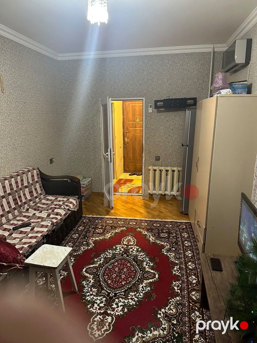 Satılır 4 otaqlı köhnə tikili 100 m² — Mənzil, Bakı (12)