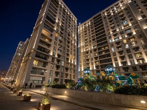Satılır 4 otaqlı yeni tikili 150 m² — Bakı