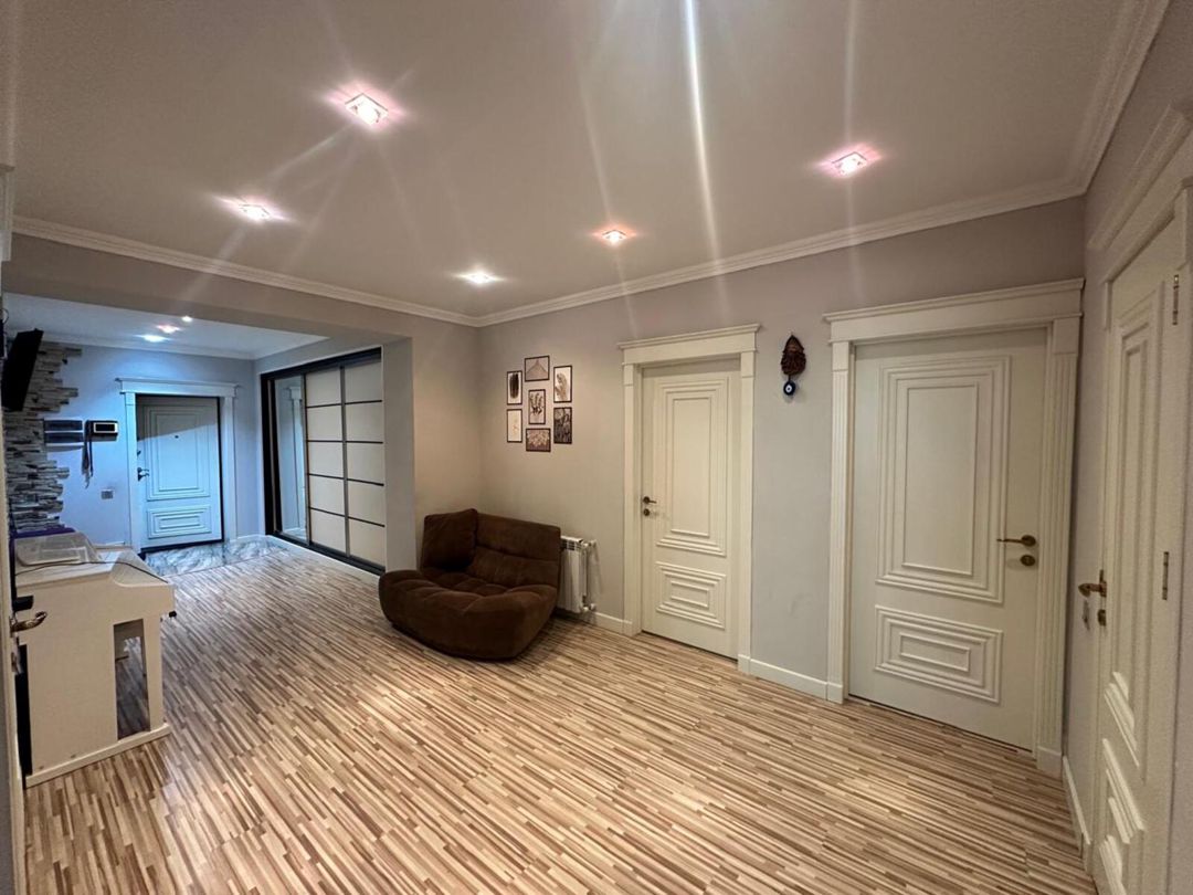 İcarəyə verilir 3 otaqlı yeni tikili 155 m² — Mənzil, Bakı (12)