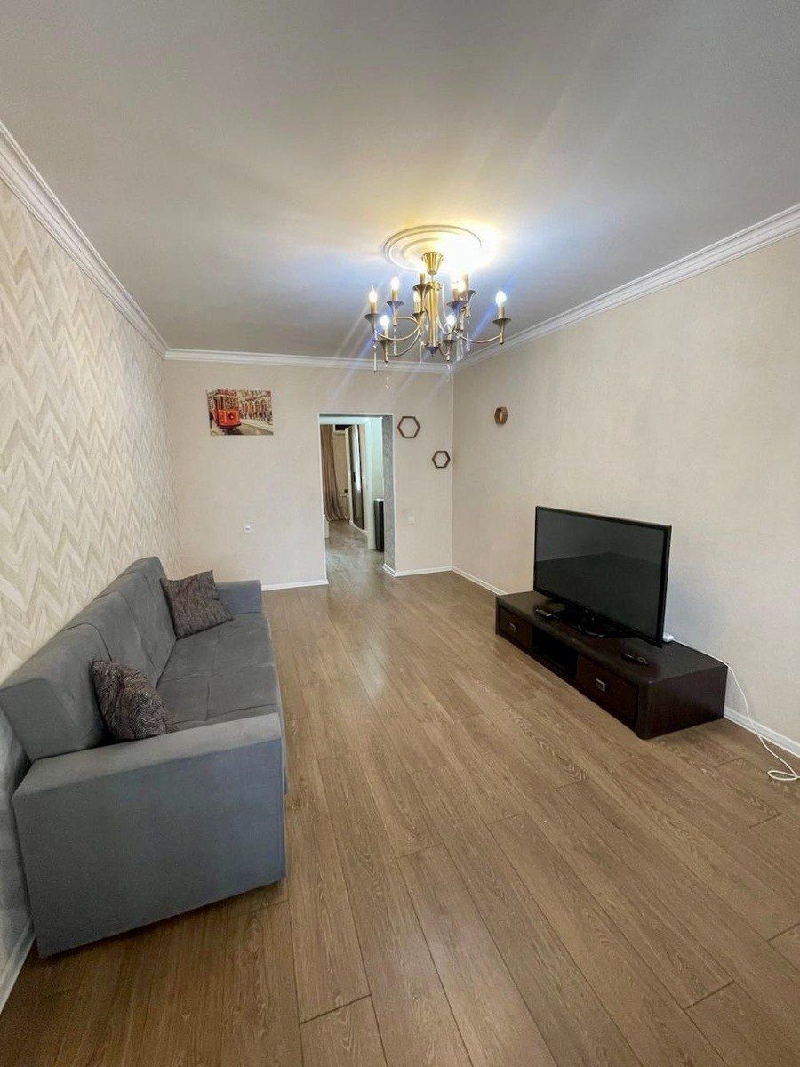 İcarəyə verilir 2 otaqlı köhnə tikili 65 m² — Mənzil, Bakı (2)