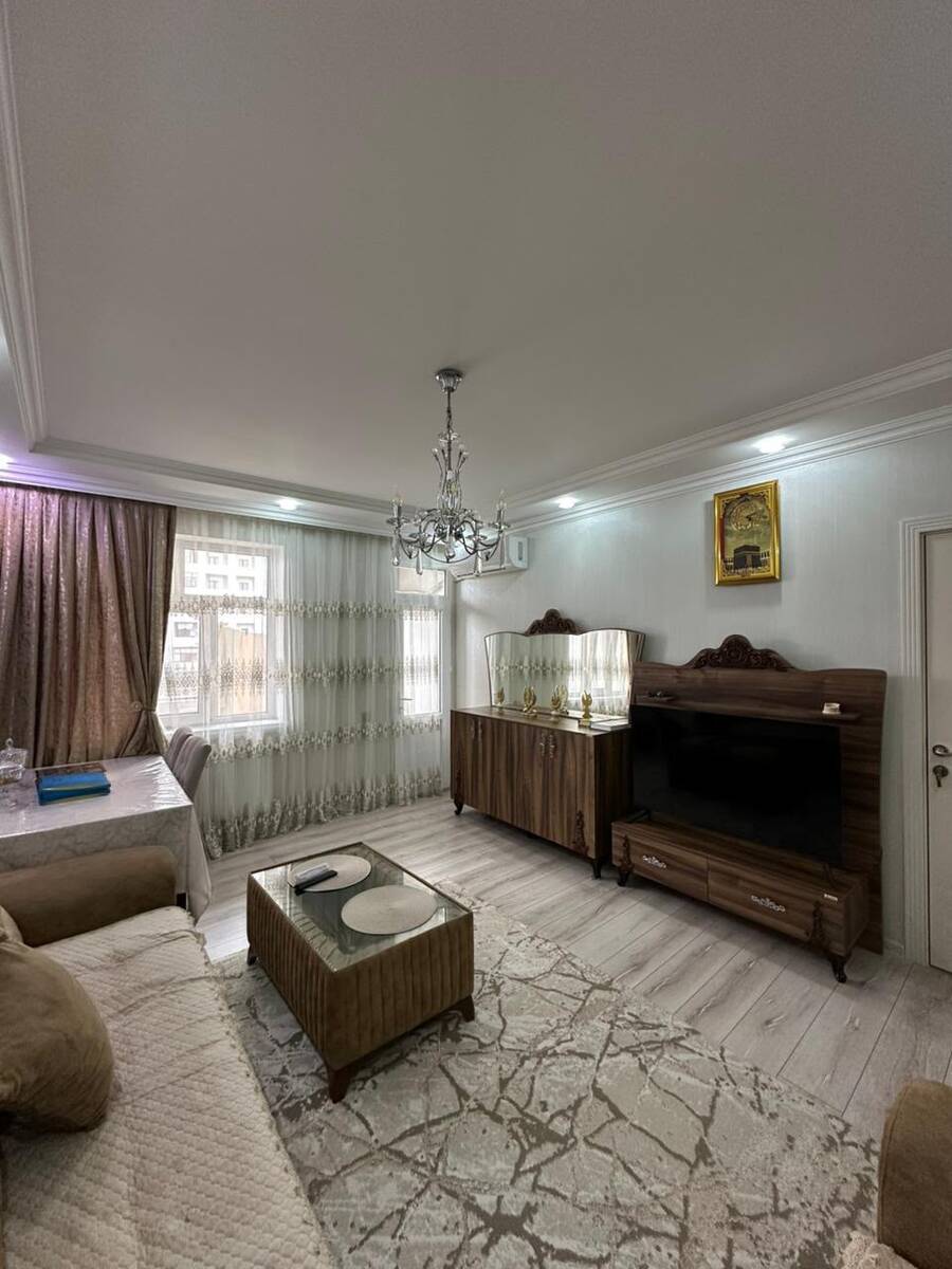 Satılır 4 otaqlı köhnə tikili 110 m² — Mənzil, Bakı