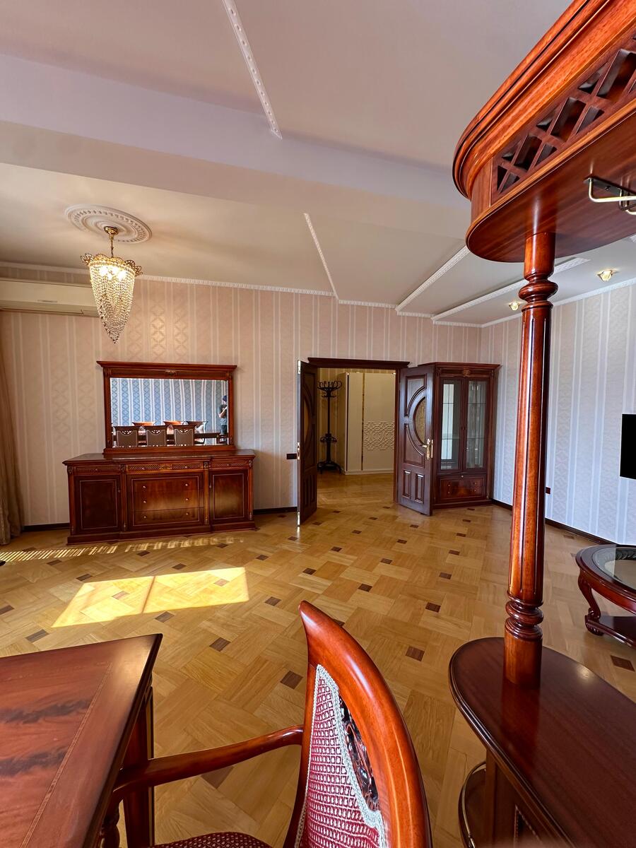 Satılır 4 otaqlı yeni tikili 170 m² — Mənzil, Bakı (6)