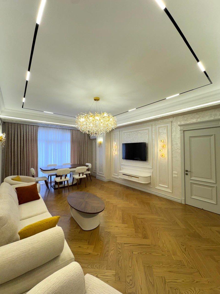 Satılır 4 otaqlı yeni tikili 176 m² — Mənzil, Bakı (2)