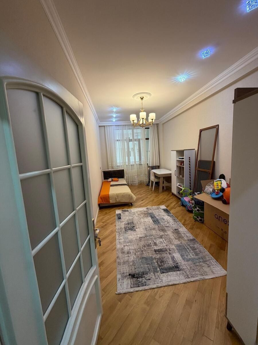 Satılır 3 otaqlı yeni tikili 140 m² — Mənzil, Bakı (7)