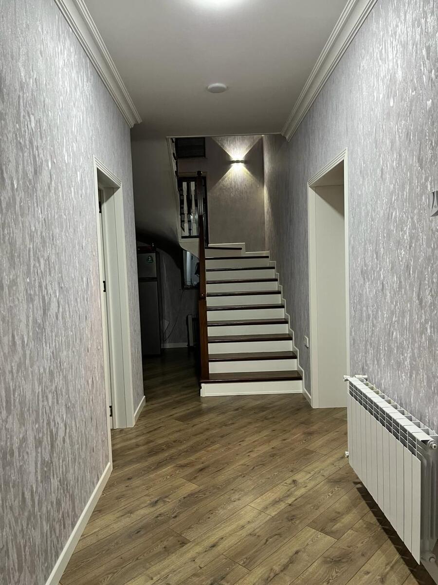 Satılır 5 otaqlı həyət evi/bağ evi 230 m² — Ev, villa, Bakı (10)