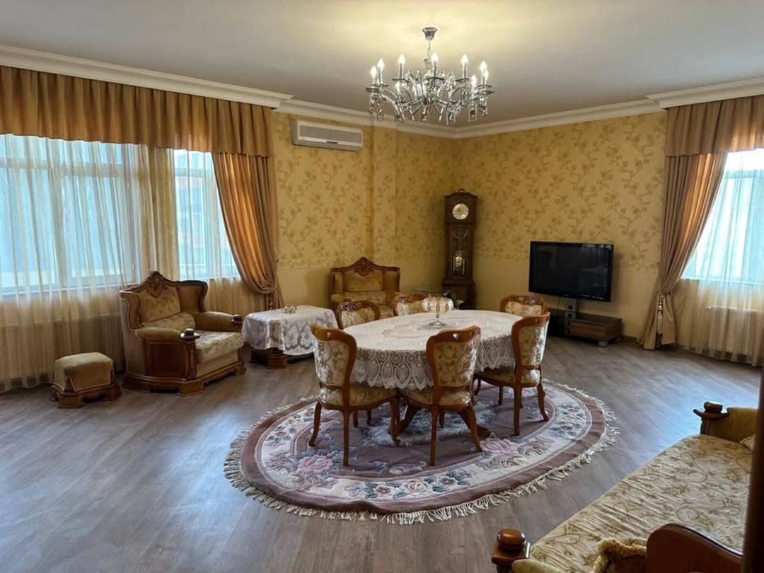 İcarəyə verilir 4 otaqlı yeni tikili 227 m² — Mənzil, Bakı (5)