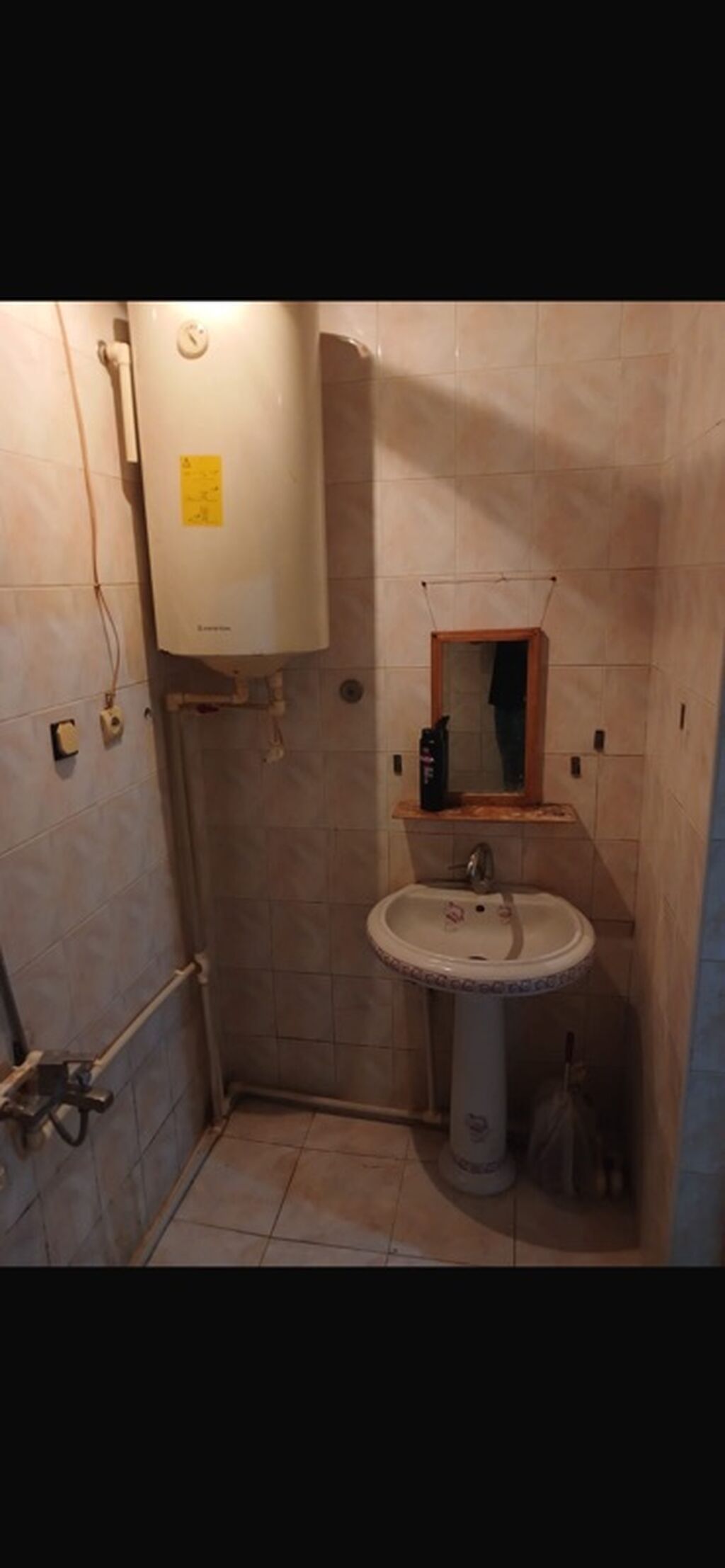 Kirayə üçün 2 otaqlı mənzil - Plan: ayrı-ayrı otaqlar, aralı qapılar — Daşınmaz əmlak, Ucar (4)