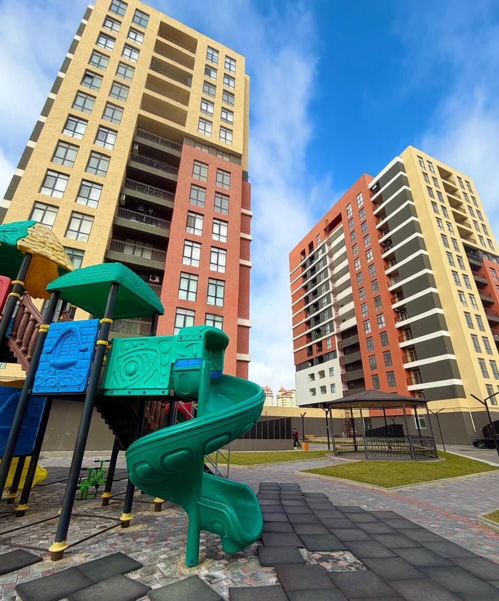 Satılır 3 otaqlı yeni tikili 115 m² — Mənzil, Bakı (2)