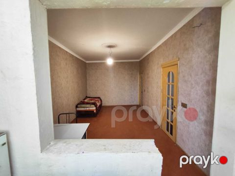 Satılır 2 otaqlı köhnə tikili 35 m²