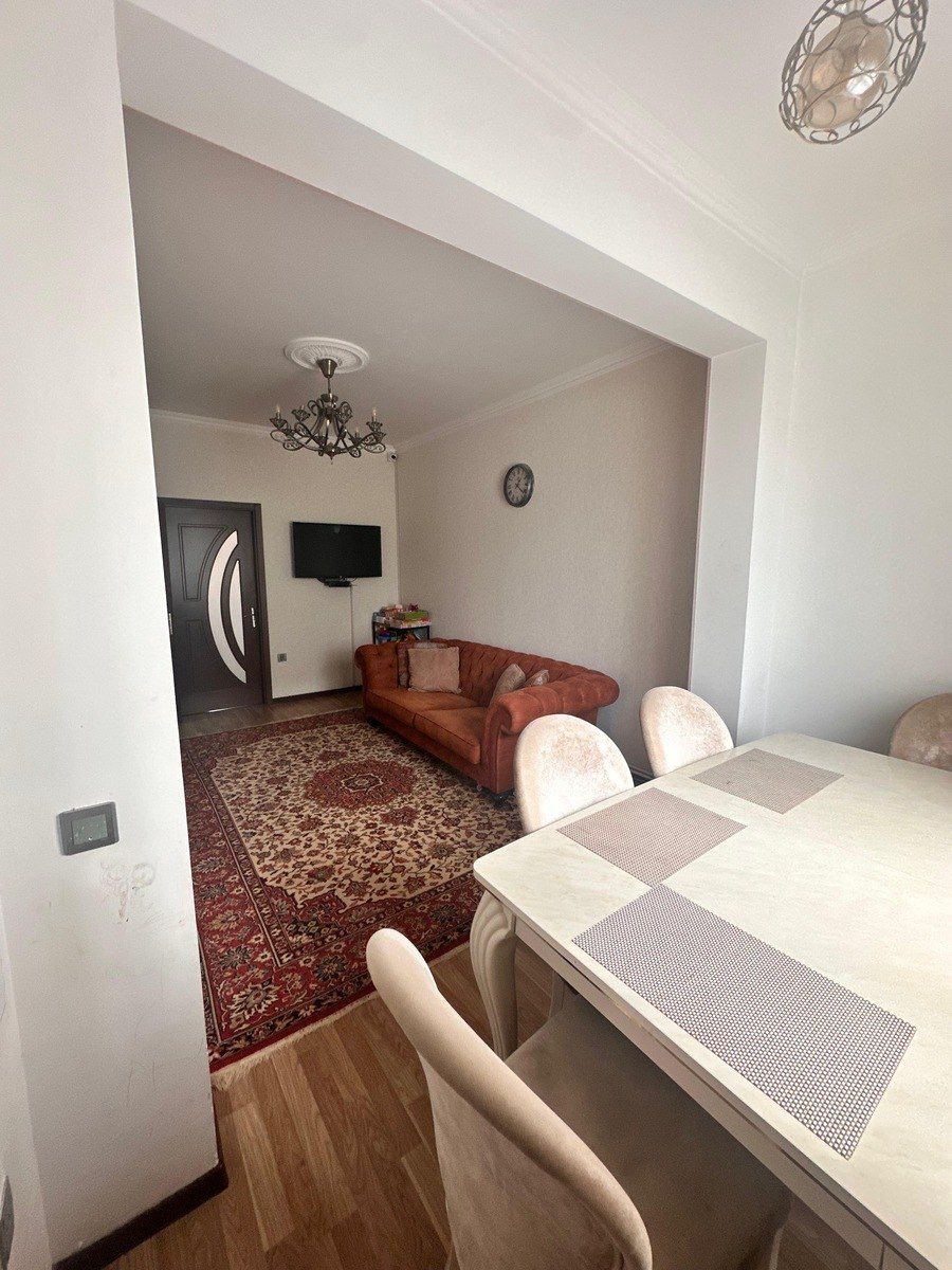 Satılır 2 otaqlı köhnə tikili 43 m² — Mənzil, Bakı