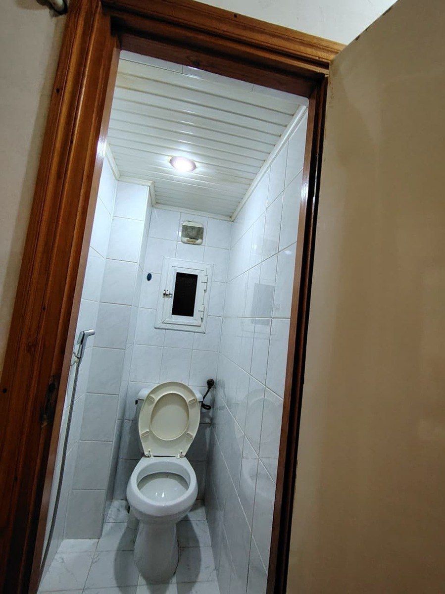 İcarəyə verilir 3 otaqlı köhnə tikili 140 m² — Mənzil, Bakı (8)