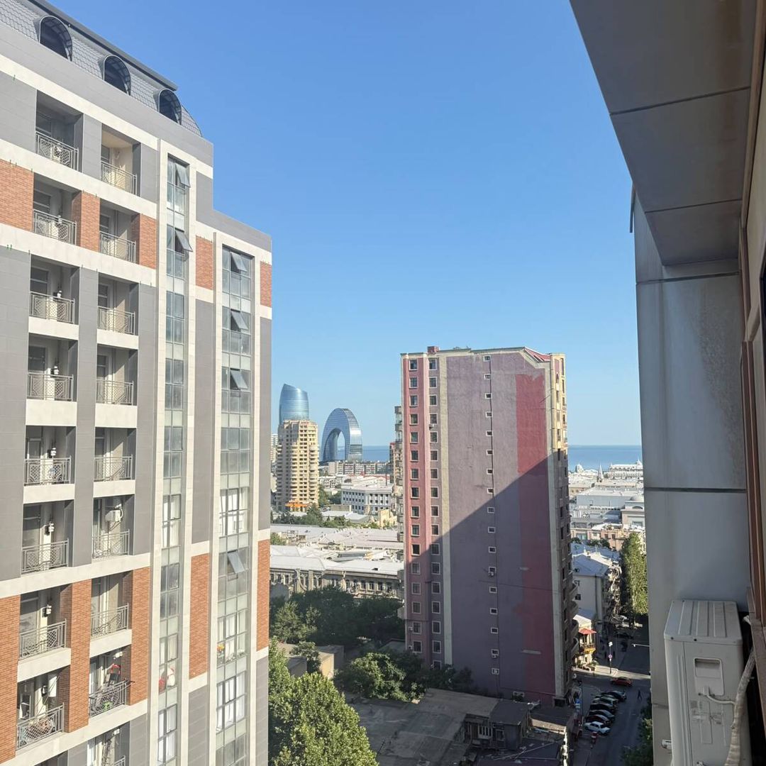 Satılır 4 otaqlı yeni tikili 160 m² — Mənzil, Bakı (5)