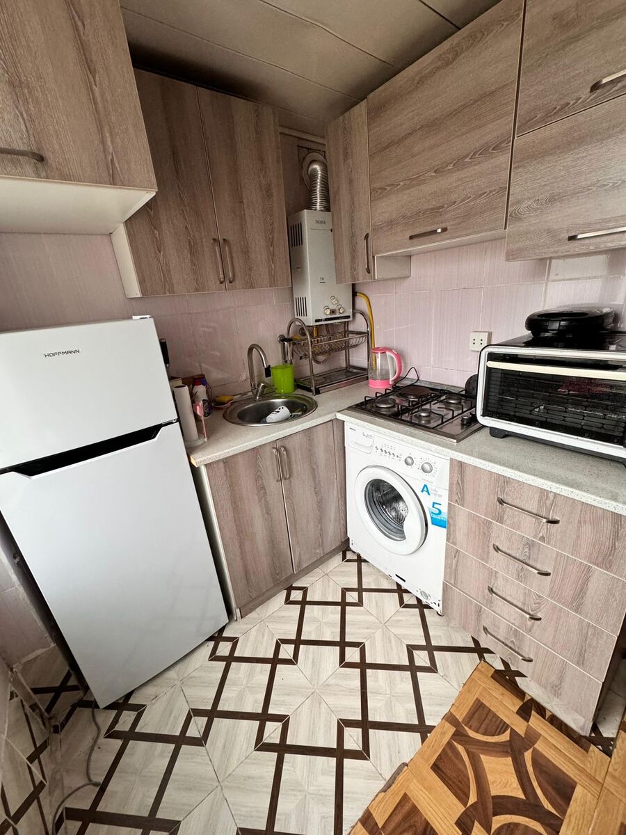 İcarəyə verilir 2 otaqlı köhnə tikili 65 m² — Mənzil, Bakı (5)