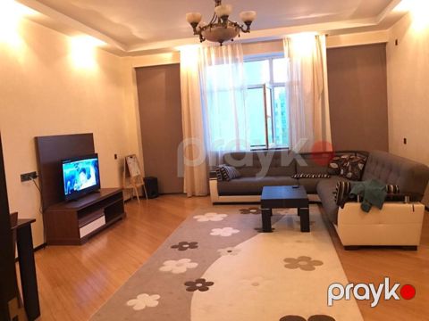 İcarəyə verilir 3 otaqlı yeni tikili 130 m²