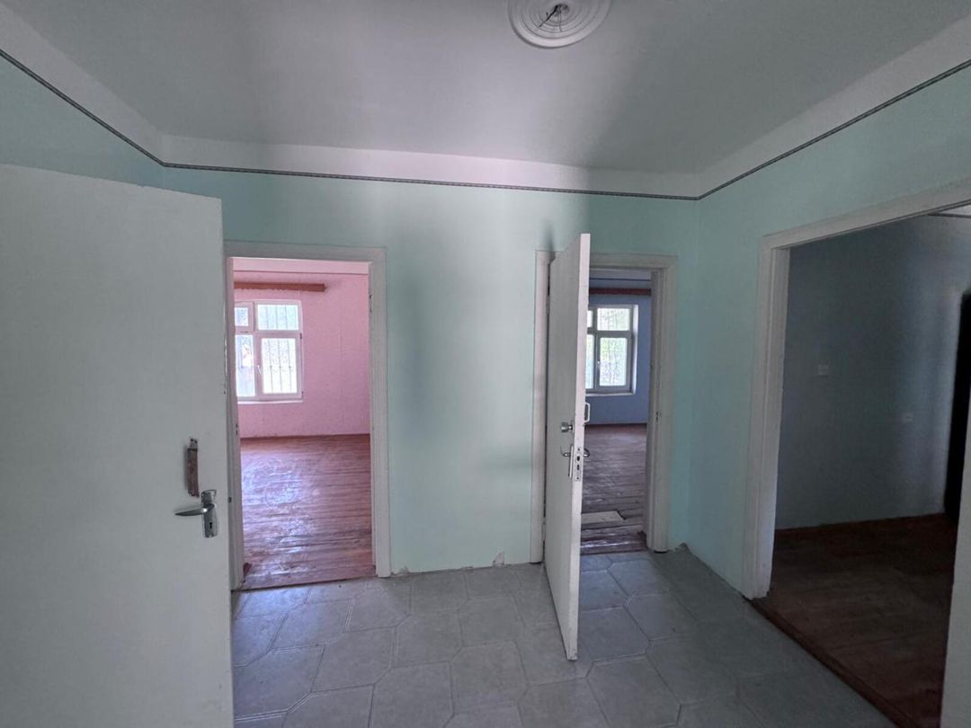 Satılır 9 otaqlı həyət evi/bağ evi 300 m² — Ev, villa, Bakı (2)
