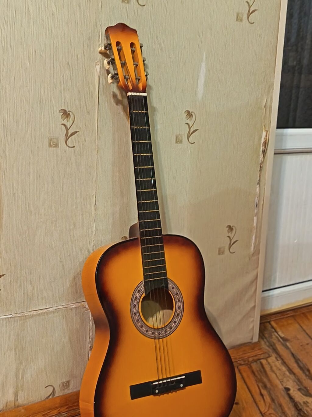 Klassik gitara, İşlənmiş — Musiqiə alətləri, Bakı (3)