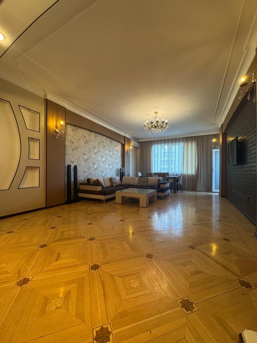 İcarəyə verilir 3 otaqlı yeni tikili 150 m² — Mənzil, Bakı (11)