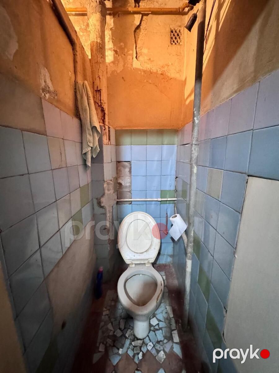 Satılır 4 otaqlı köhnə tikili 85 m² — Mənzil, Bakı (11)
