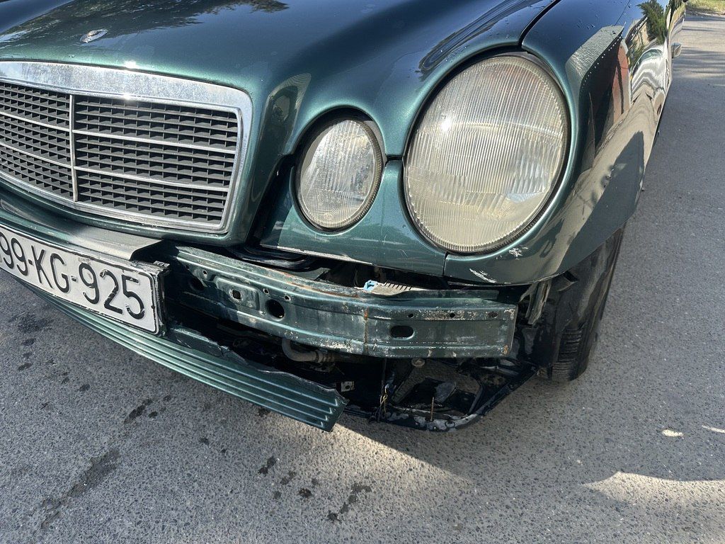 Mercedes E 240, 2.4 L, 1998 il, 428 000 km — Avtomobillər, Bakı (2)