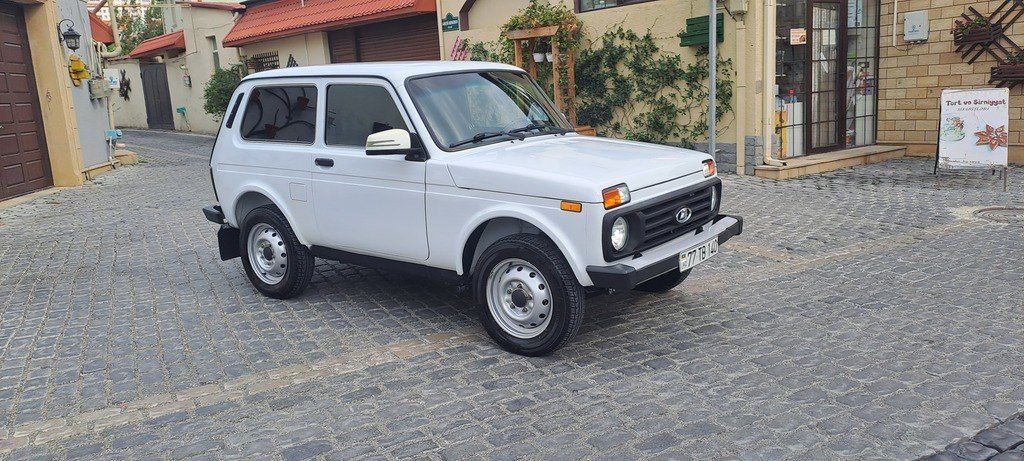 Lada (VAZ) Niva, 1.7 L, 2015 il, 185 000 km — Avtomobillər, Bakı (8)
