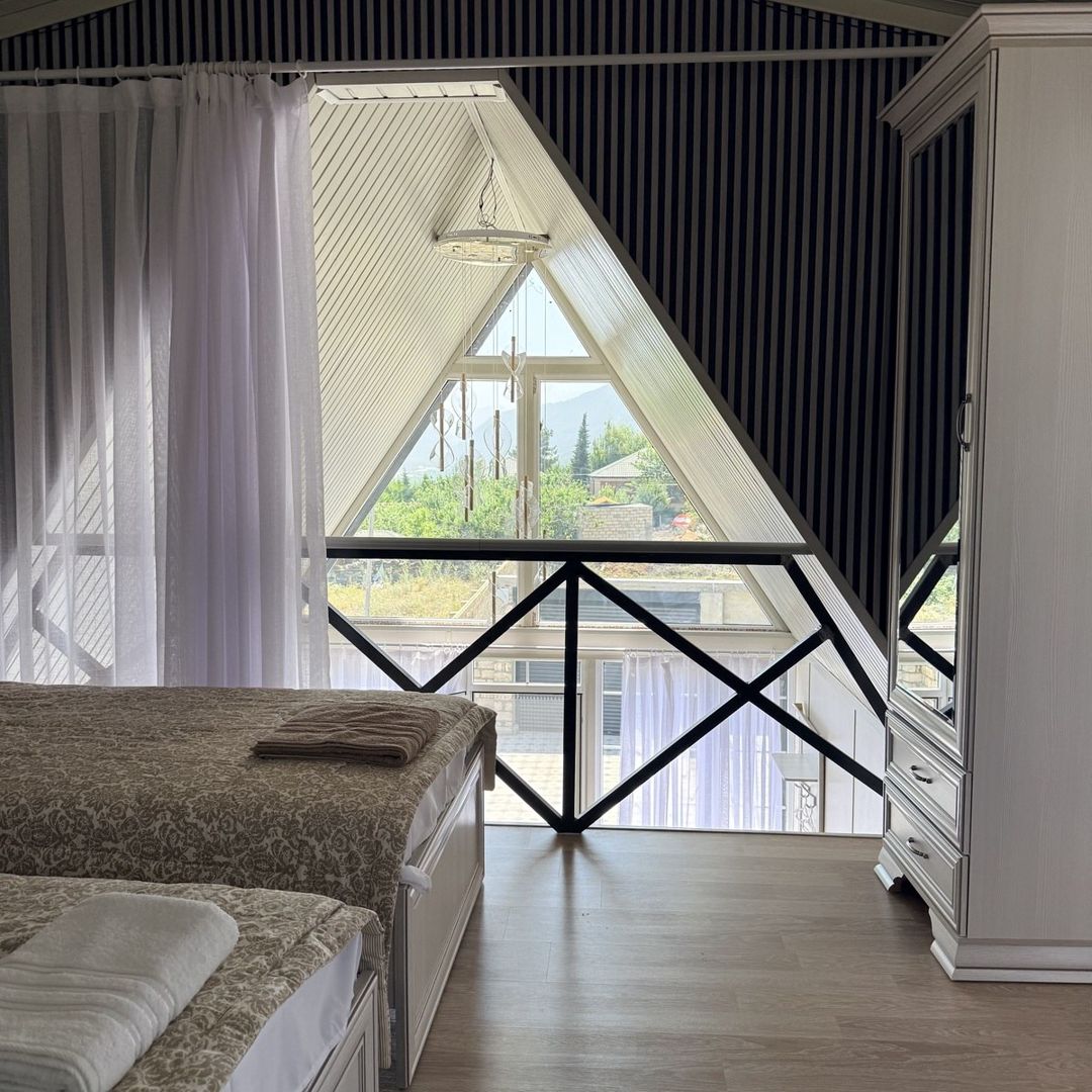 İcarəyə verilir 4 otaqlı həyət evi/bağ evi 75 m² — Ev, villa, Quba (11)