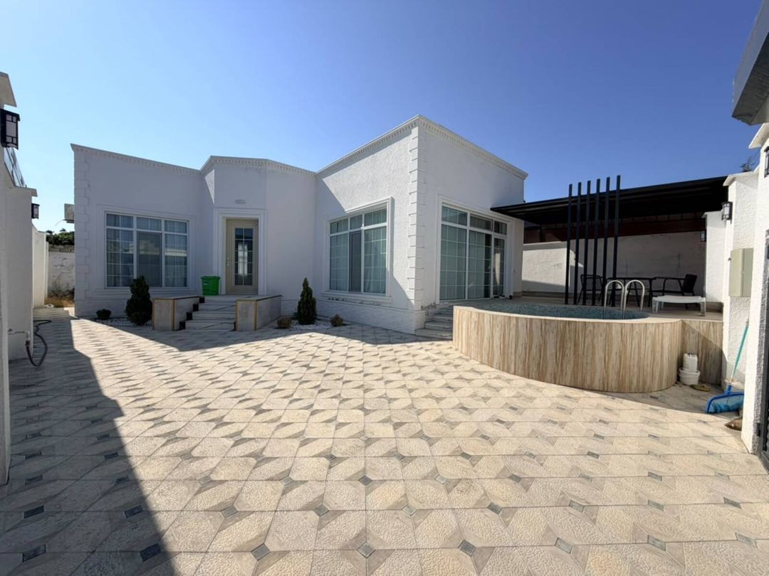 Satılır 4 otaqlı həyət evi/bağ evi 100 m² — Ev, villa, Bakı