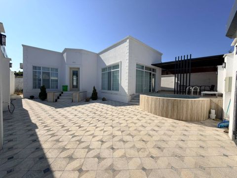 Satılır 4 otaqlı həyət evi/bağ evi 100 m² — Bakı