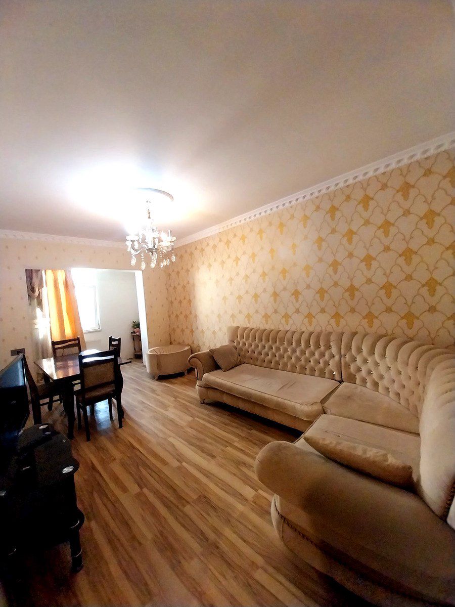 İcarəyə verilir 3 otaqlı köhnə tikili 80 m² — Mənzil, Bakı