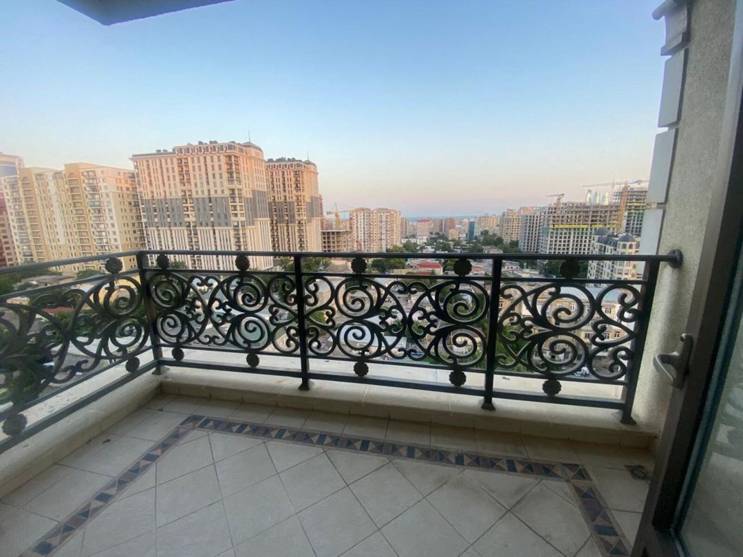 İcarəyə verilir 4 otaqlı yeni tikili 240 m² — Mənzil, Bakı (5)