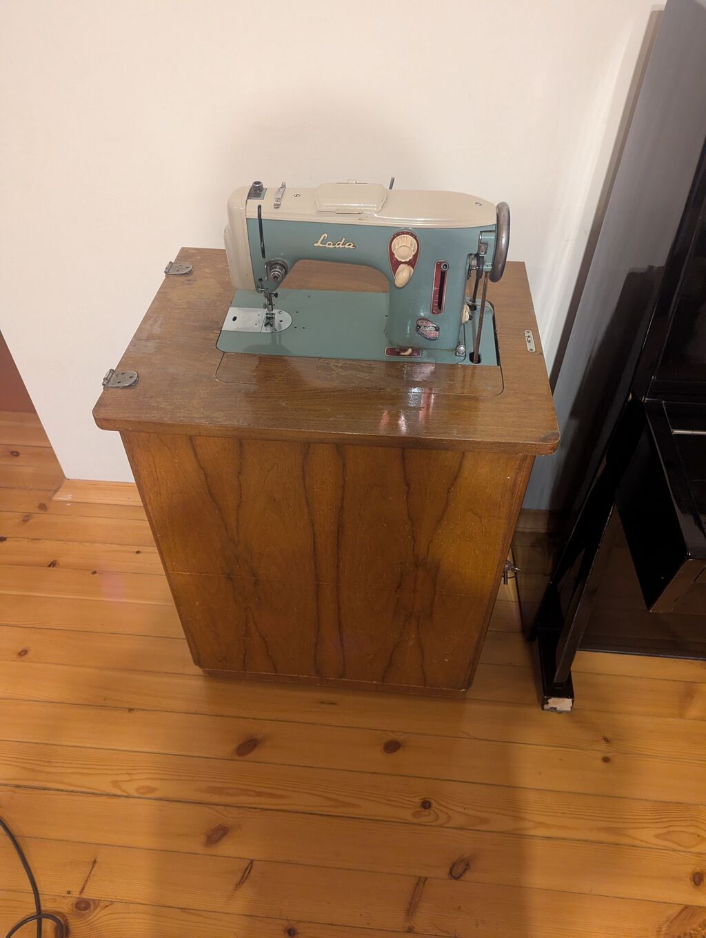 Tikiş maşını İşlənmiş,Mexaniki, Ödənişli çatdırılma — Elektronika, Bakı